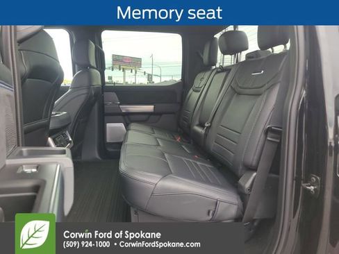 Used 2025 Ford F450 Platinum image 12