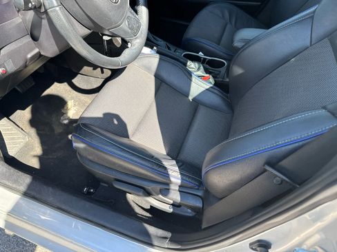 Used 2019 Toyota Corolla SE image 8