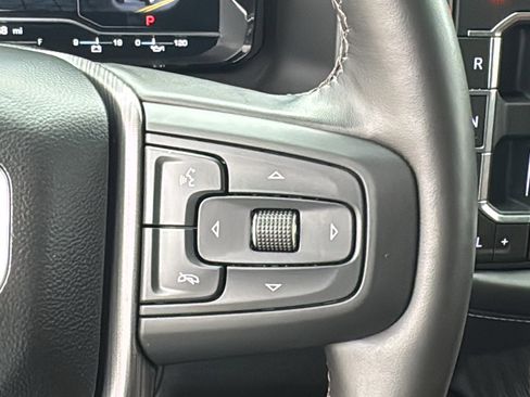 Used 2024 GMC Yukon Denali Ultimate image 23