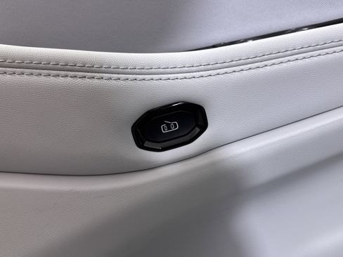 New 2026 Jeep Cherokee Laredo image 30