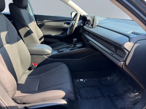 Used 2023 Honda Accord LX image 20