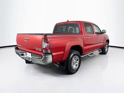 Used 2015 Toyota Tacoma PreRunner image 15