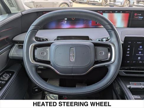 Certified 2024 Lincoln Nautilus Reserve image 13