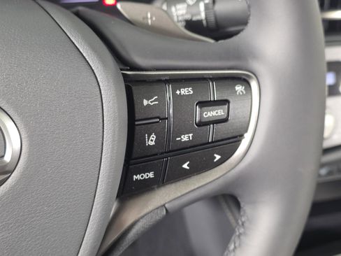 New 2025 Lexus ES 350 w/ Premium Package image 18