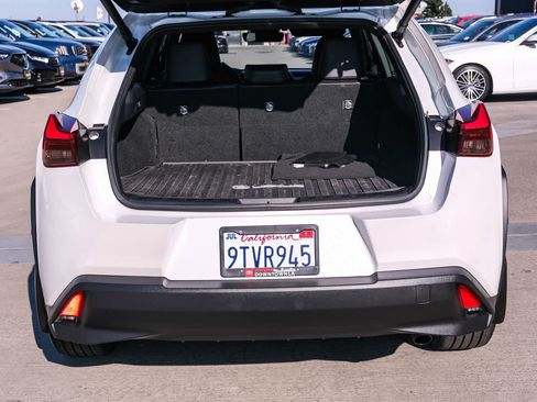 Used 2025 Lexus UX 300h FWD image 27