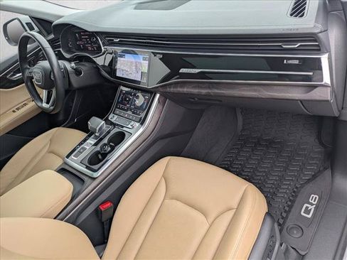 Used 2023 Audi Q8 Premium Plus w/ Premium Plus Package AWD/4WD image 24
