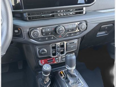 New 2026 Jeep Wrangler Unlimited Rubicon 392 w/ Quick Order Package 27X Moab