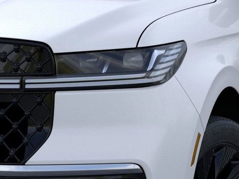 New 2026 Lincoln Navigator L Reserve image 18