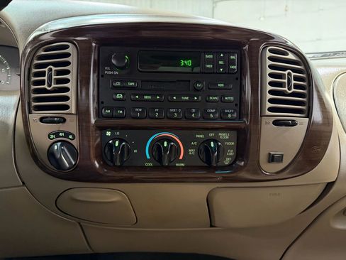 Used 2001 Ford F150 4x4 SuperCrew image 21