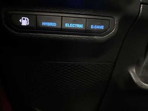 Used 2021 Jeep Wrangler Unlimited Sahara w/ Cold Weather Group AWD/4WD image 13