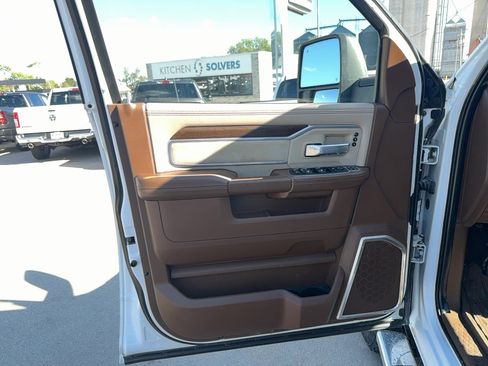 Used 2023 RAM 3500 Laramie AWD/4WD image 13