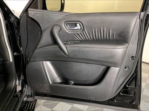 Used 2024 Nissan Armada SV AWD/4WD image 19