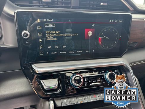 Used 2025 GMC Sierra 2500 Denali Ultimate image 38