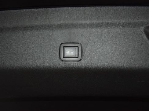 Used 2024 Chevrolet Tahoe High Country w/ Premium Package AWD/4WD image 24