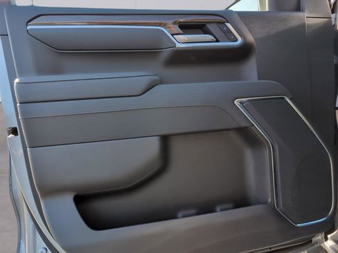 New 2026 Chevrolet Silverado 1500 RST w/ RST Select Package image 17