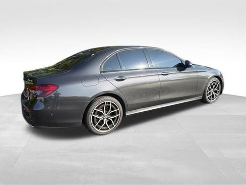 Used 2023 Mercedes-Benz E 350 4MATIC Sedan image 11