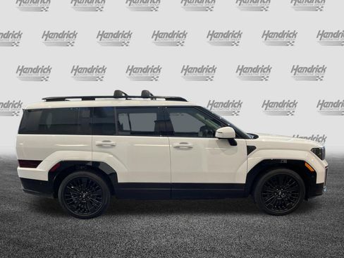 Used 2025 Hyundai Santa Fe Calligraphy AWD/4WD image 11