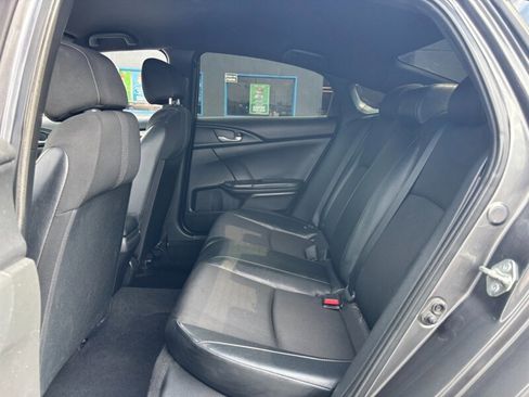 Used 2019 Honda Civic Sport image 11