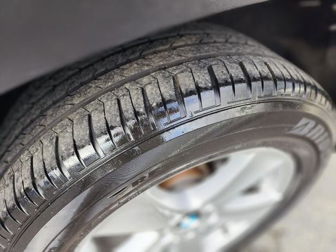 Used 2012 BMW X5 xDrive35d image 45