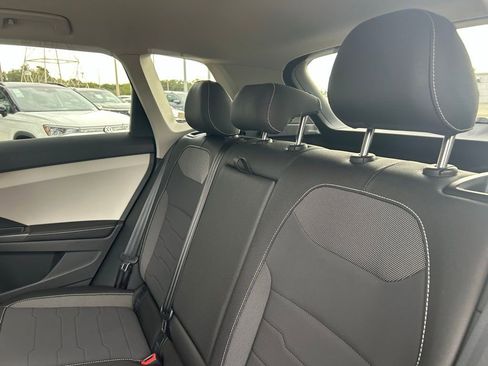 New 2026 Volkswagen Taos SE image 52