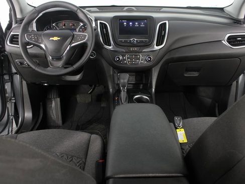 Used 2024 Chevrolet Equinox LT w/ LPO, Floor Liner Package image 10