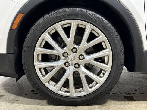 Used 2019 Cadillac XT4 Luxury w/ Cold Weather Package AWD/4WD image 26