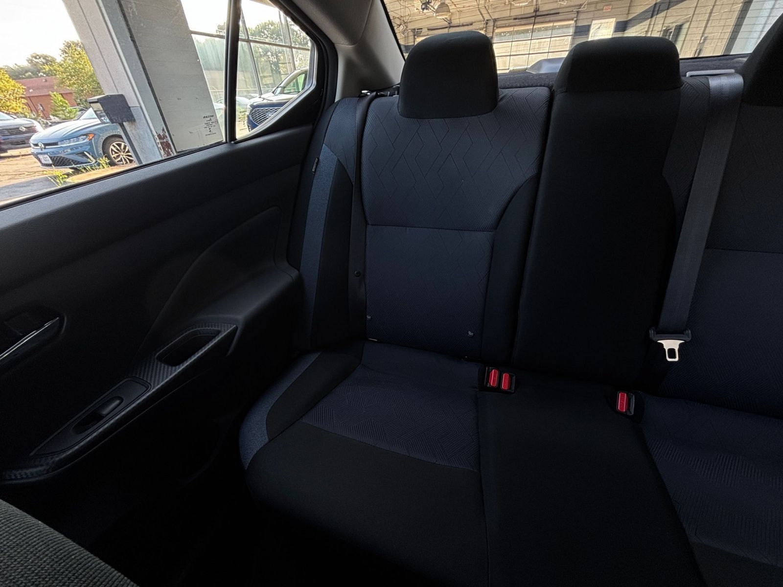 Used 2025 Nissan Versa SV FWD image 37