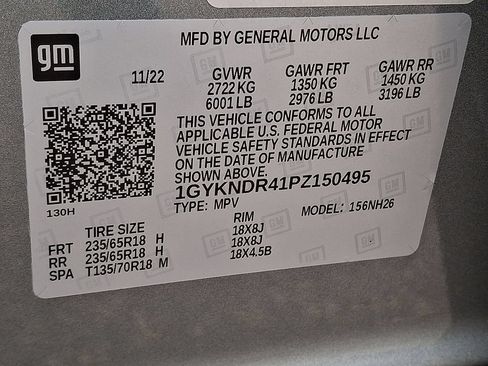 Used 2023 Cadillac XT5 Premium Luxury w/ LPO, Floor Liner Package AWD/4WD image 28
