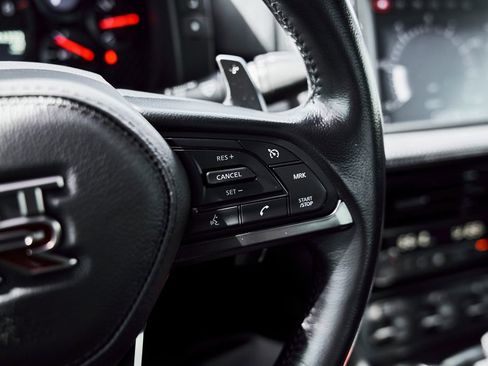 Used 2021 Nissan GT-R Premium image 56