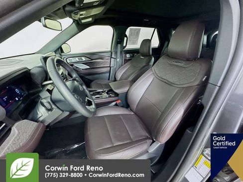 Certified 2025 Ford Explorer Platinum w/ LUX Leather Package image 26