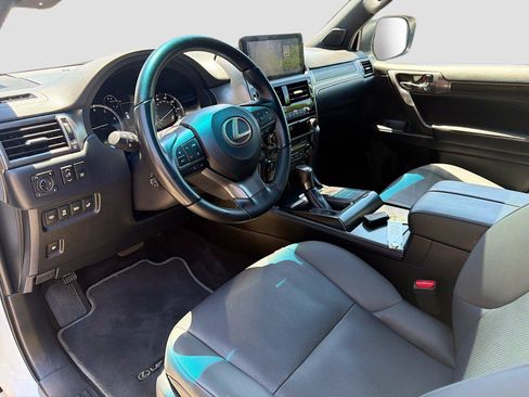 Used 2022 Lexus GX 460 w/ Black Line Special Edition AWD/4WD image 26