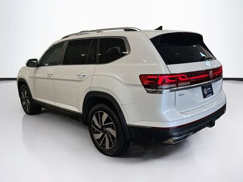 Certified 2025 Volkswagen Atlas SEL AWD/4WD image 7