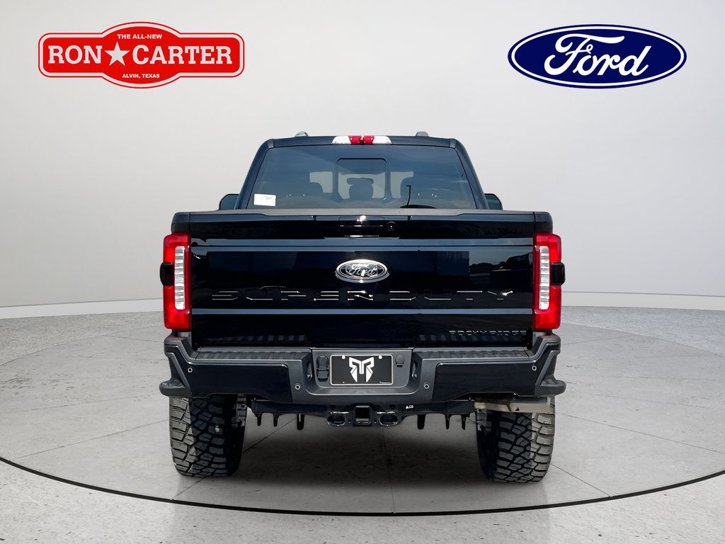 New 2025 Ford F250 XLT w/ Black Appearance Package AWD/4WD image 4