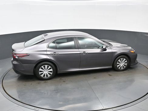 Used 2024 Toyota Camry LE FWD image 41