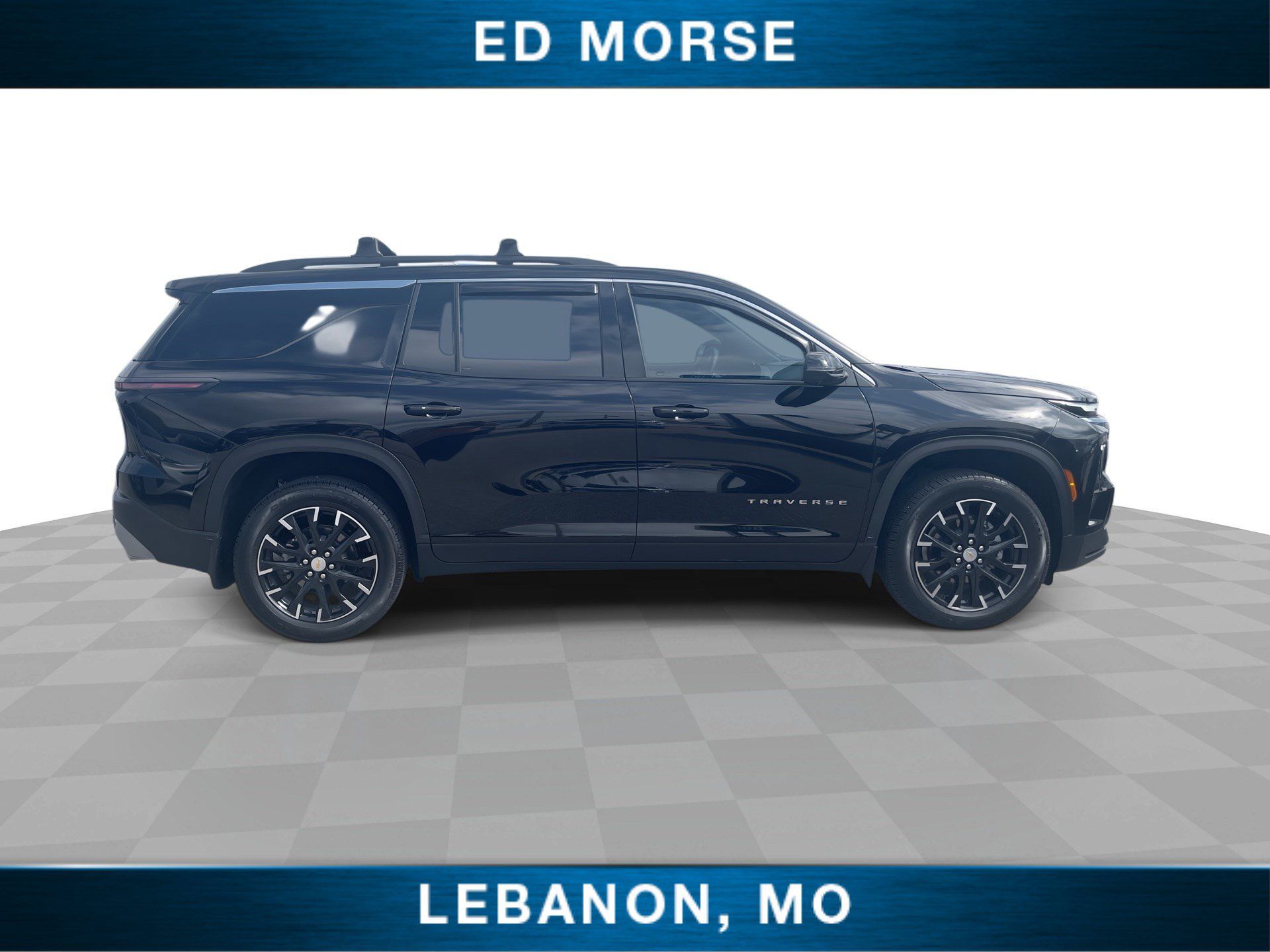 Used 2026 Chevrolet Traverse LT w/ Sun and Wheel Package FWD image 9