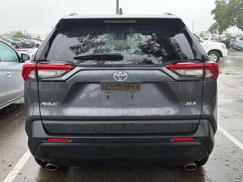 Certified 2025 Toyota RAV4 XLE FWD image 9