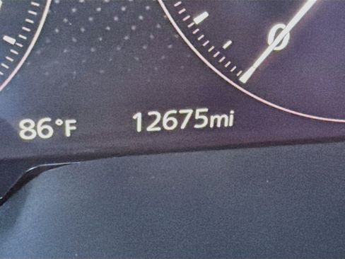 Used 2024 MAZDA CX-90 Plug-In Hybrid w/ Preferred AWD/4WD image 19