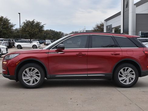 New 2026 Lincoln Corsair Premiere image 11