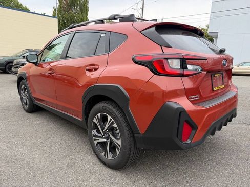 Used 2024 Subaru Crosstrek 2.0i Premium AWD/4WD image 5