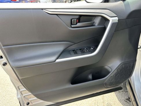 Used 2025 Toyota RAV4 LE image 18