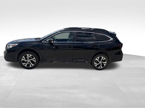 Used 2020 Subaru Outback Limited w/ Popular Package #2 AWD/4WD image 2