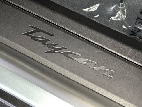 Certified 2022 Porsche Taycan RWD image 34