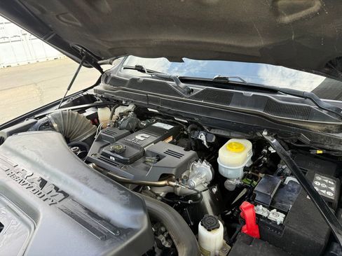 Used 2023 RAM 2500 Limited AWD/4WD image 51