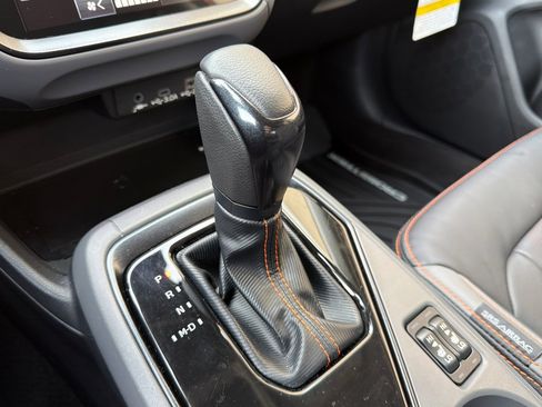 Used 2025 Subaru Crosstrek 2.5i Limited w/ Crosstrek Mirror Package image 21