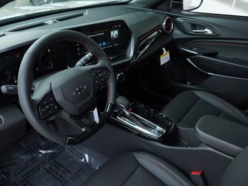 New 2026 Chevrolet Trax RS w/ Sunroof Package FWD image 2