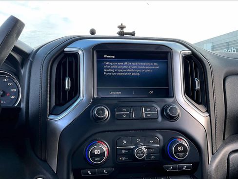 Used 2019 Chevrolet Silverado 1500 LT w/ Texas Edition image 27