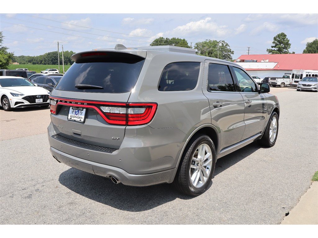 Used 2022 Dodge Durango GT RWD image 5