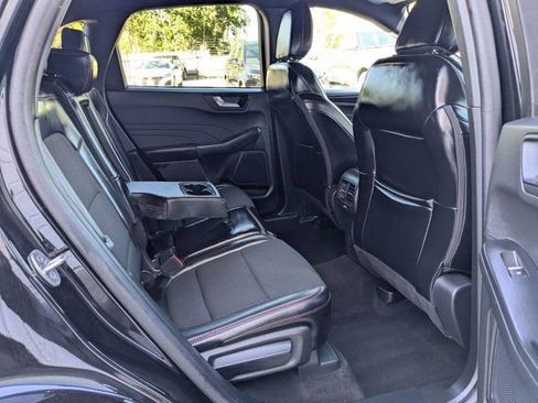 Used 2025 Ford Escape ST-Line AWD/4WD image 30