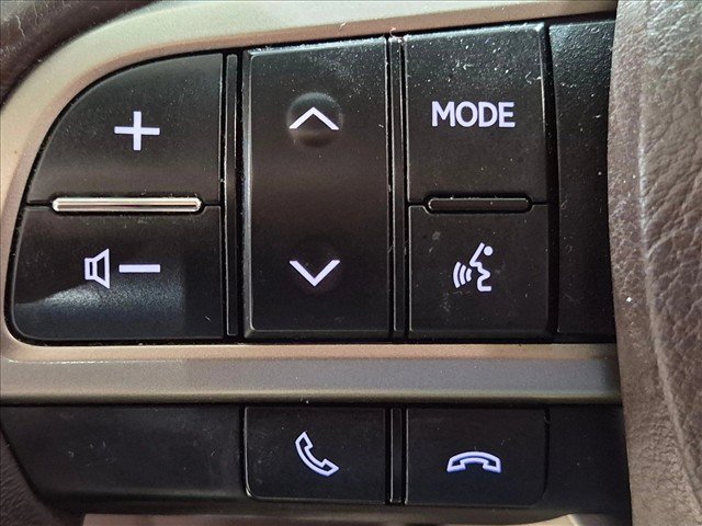 Used 2018 Lexus ES 350 w/ Luxury Package w/Wood Trim FWD image 12