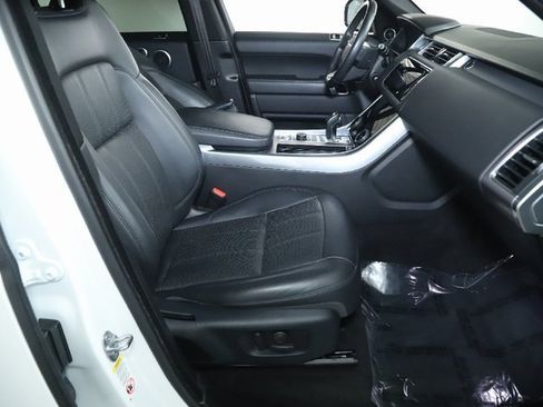 Used 2019 Land Rover Range Rover Sport HSE image 31
